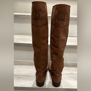 Beautiful Chanel riding boots in excellent condition.